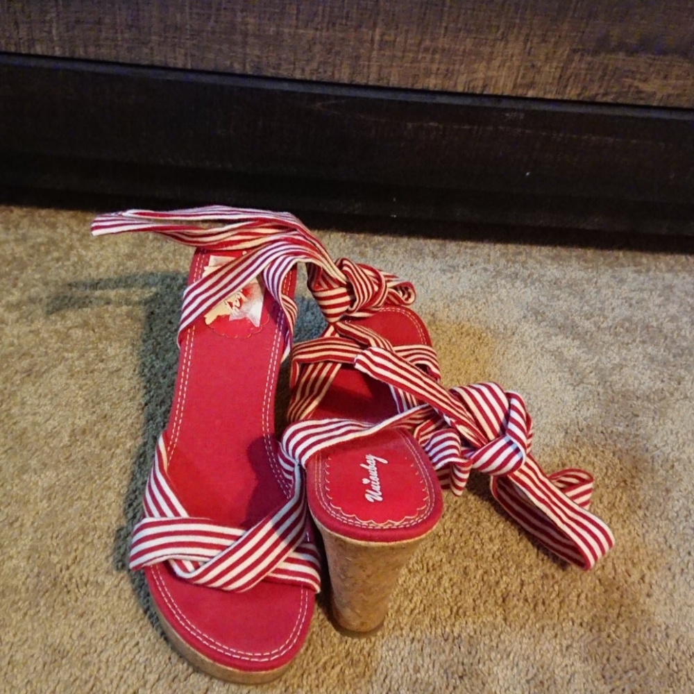 Union bay wedge sandals